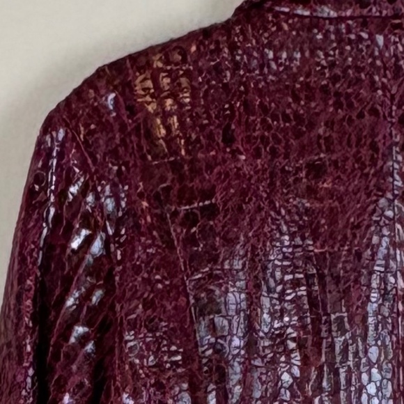 Bamboo Traders Maroon/Wine Faux Leather Reptile Print Lined Button Up Jacket - Picture 7 of 8